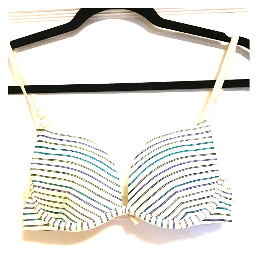 32A Push-Up Bra with fun stripes and green lace!